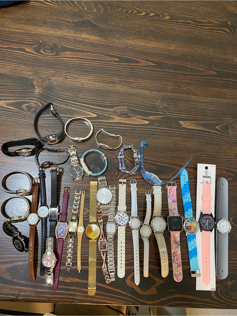 Mixed Women's Watch Lot ALL working 31 Total - Multicolor Straps